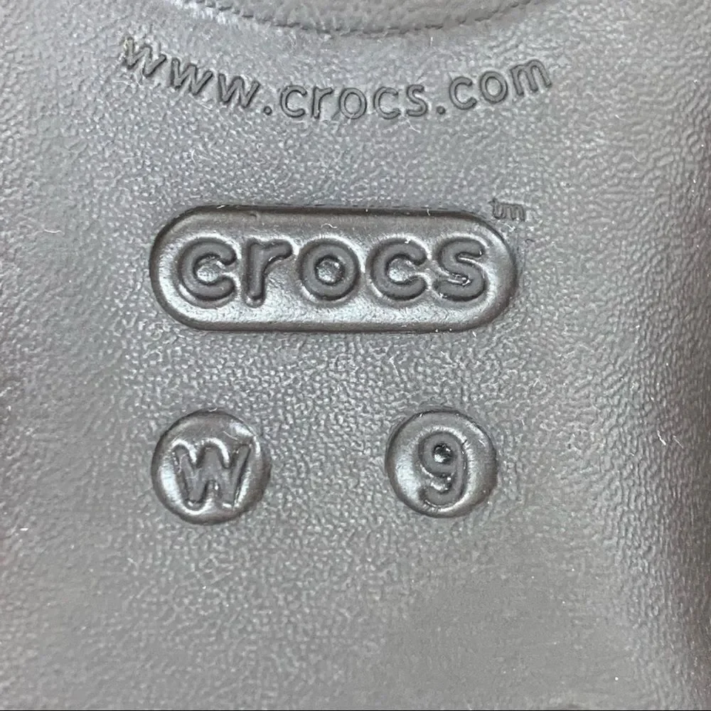 Crocs~